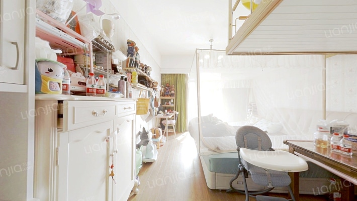 东方金座二手房实景图