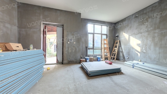 丈八三路5号绿地别墅区二手房实景图