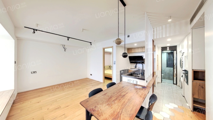 浪琴苑二手房实景图