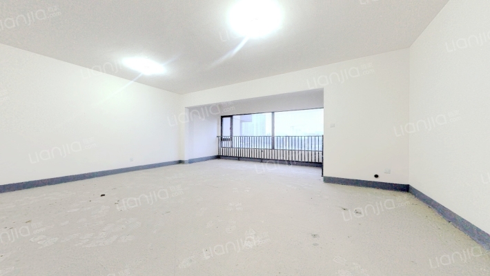建发中央湾区二手房实景图