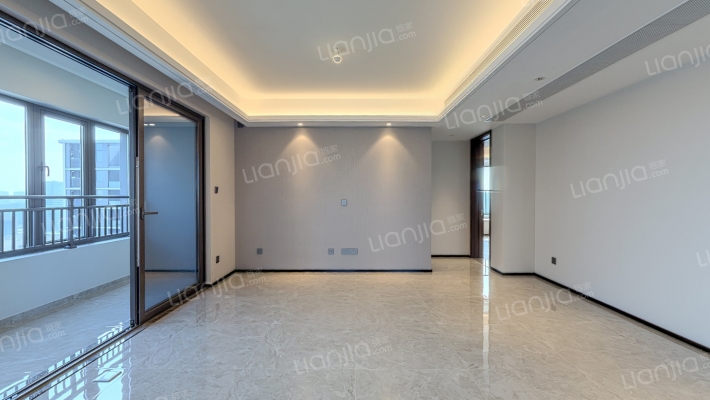 星遇光年府二手房实景图