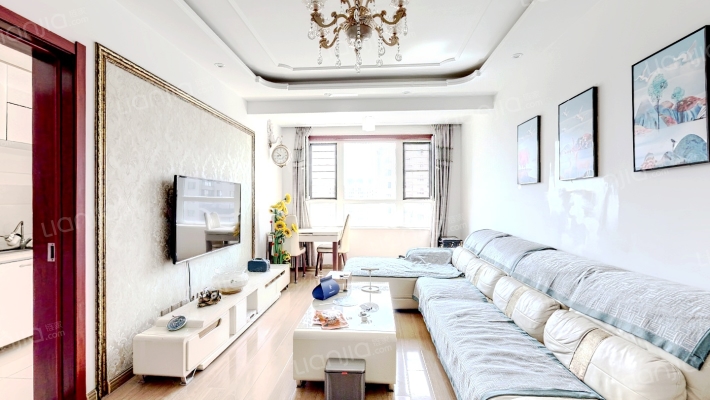 步阳江南甲第四期二手房实景图