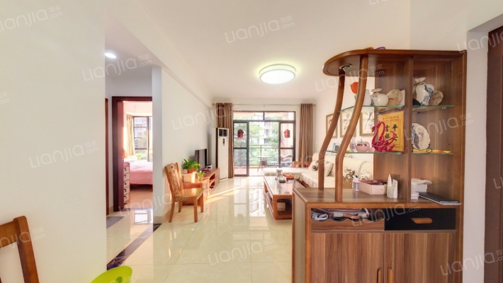 林荫河畔二手房实景图