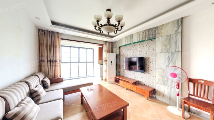 佳兆业君汇上品二手房实景图