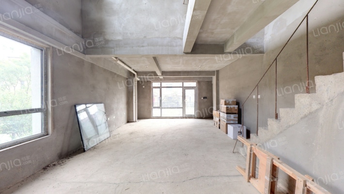 汇置湖畔公园二手房实景图