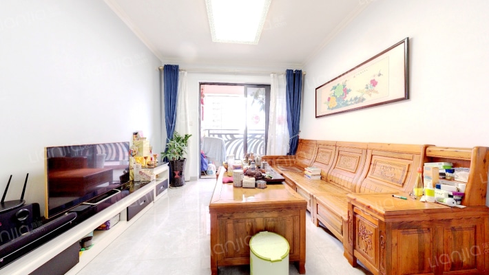 振江凤凰台二手房实景图