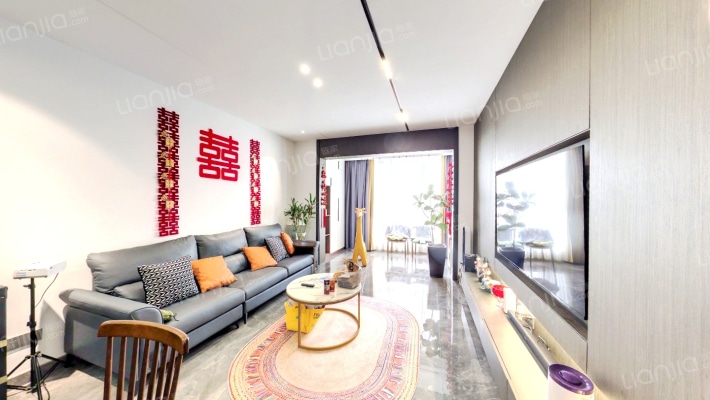 保利俯院江南二手房实景图