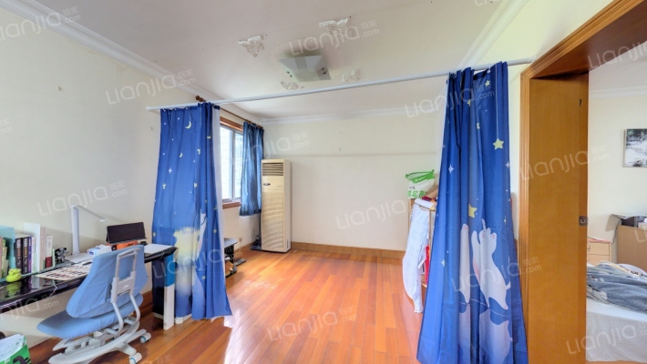 海联花苑二手房实景图
