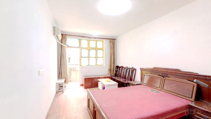 控江路1670弄二手房实景图