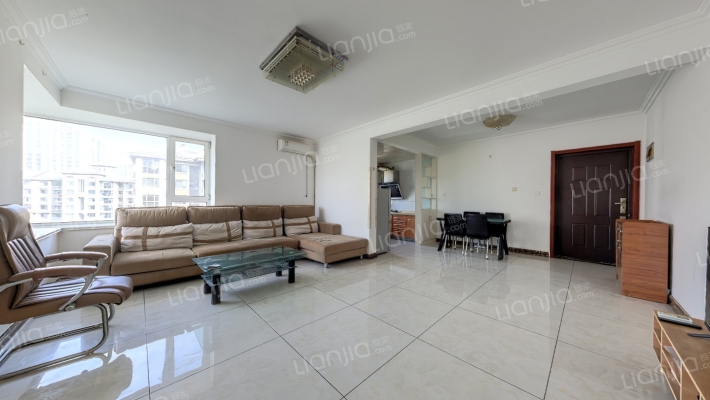 海信凤凰金岸二手房实景图