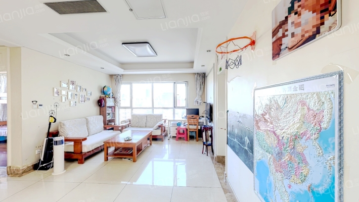 阿尔卡迪亚荣景园二手房实景图