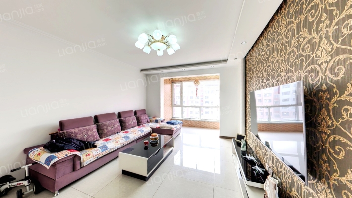 鑫宁家园二手房实景图