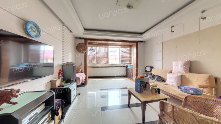 塔城路850弄二手房实景图