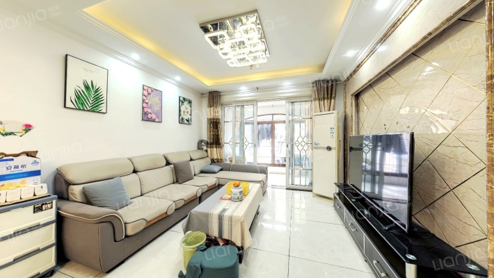 良基尚尊佳苑二手房实景图