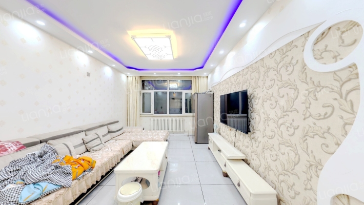 鑫泉金岗湾二手房实景图