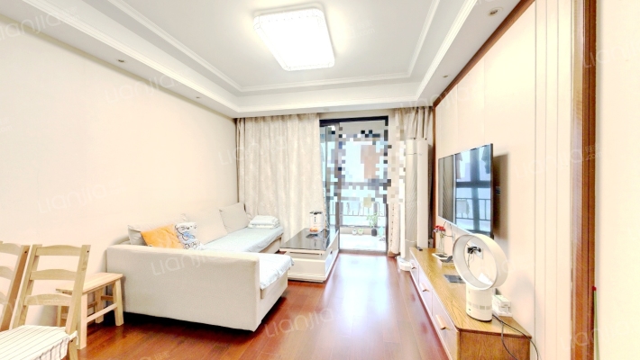 万科都荟南苑A区二手房实景图