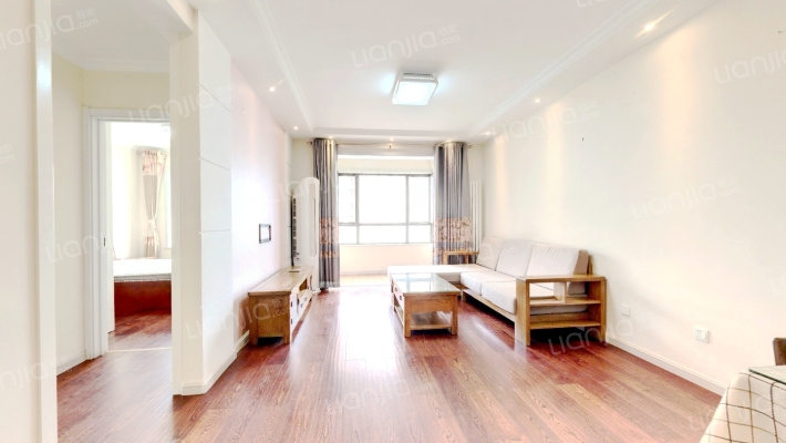 名辉豪庭二手房实景图