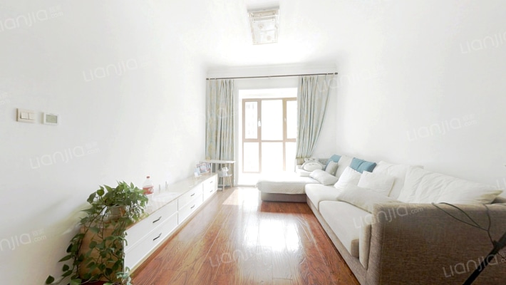 普罗旺斯二期二手房实景图