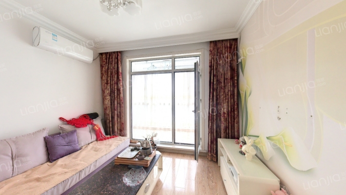 德泰岭秀逸城二手房实景图