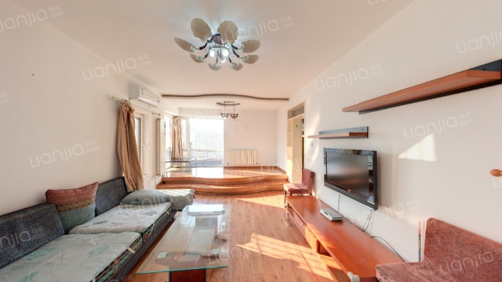 阳光港湾二手房实景图