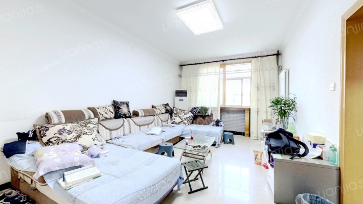 桐柏南路122号二手房实景图