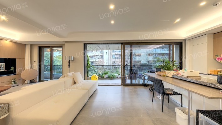 麓悦江城二手房实景图