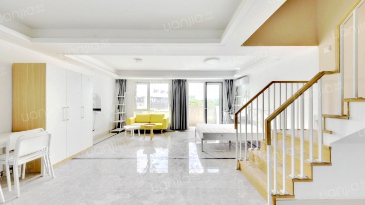 中航樾广场二手房实景图