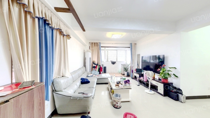 银桦新村二手房实景图