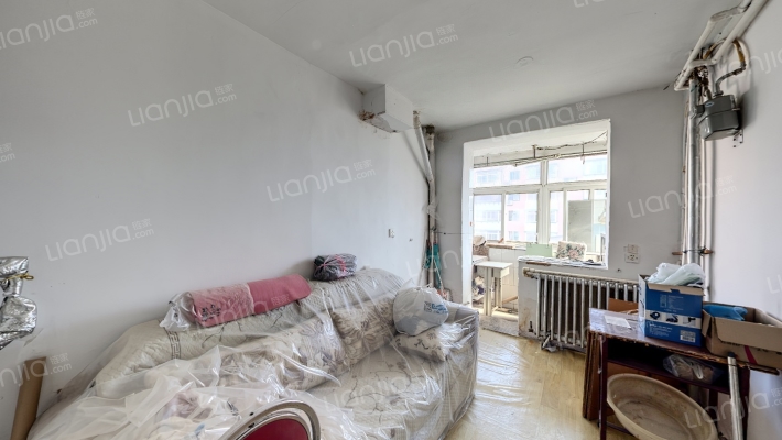 顺通社区二手房实景图