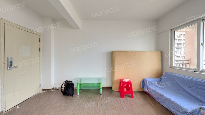 枫叶雅堤二手房实景图