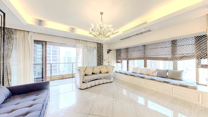 东方希望天祥广场二手房实景图