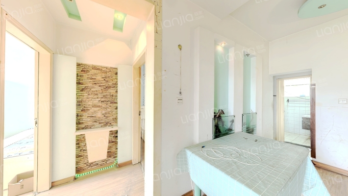 海棠金宇府河花园二手房实景图