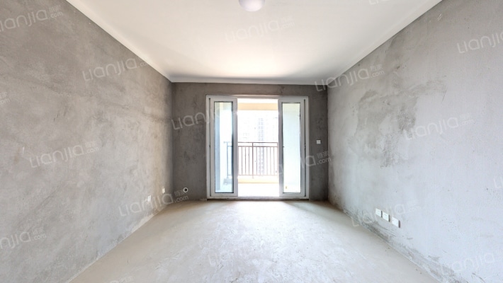 绿地香颂苑二手房实景图