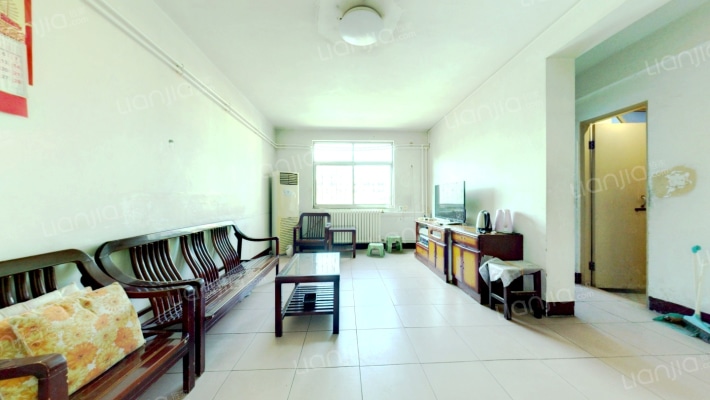 桐柏路219号院二手房实景图