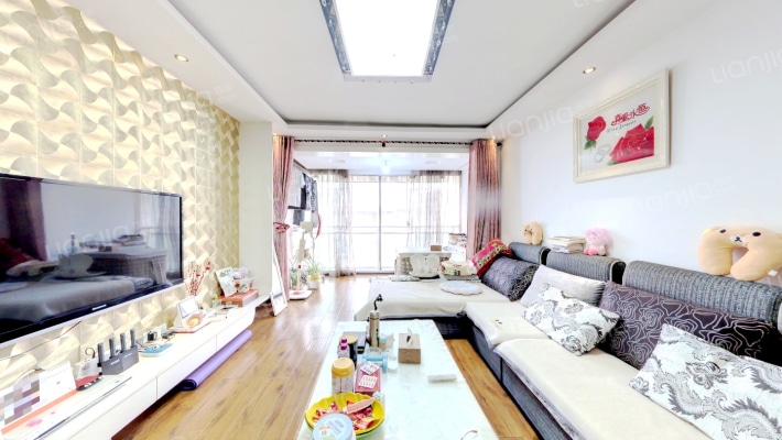 领秀湖城二手房实景图