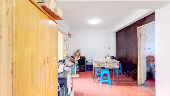 周康一村二手房实景图