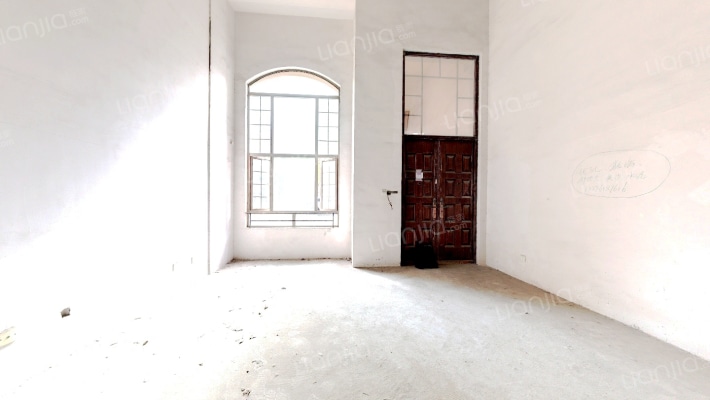 银河湾花园二手房实景图