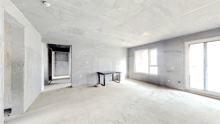 绿地城DK4二手房实景图