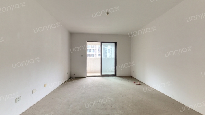 新筑鼎峰二手房实景图