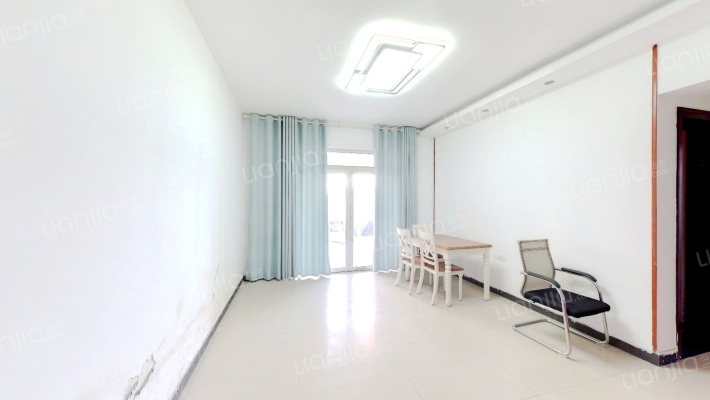 蓝谷黑骏汽摩城二手房实景图