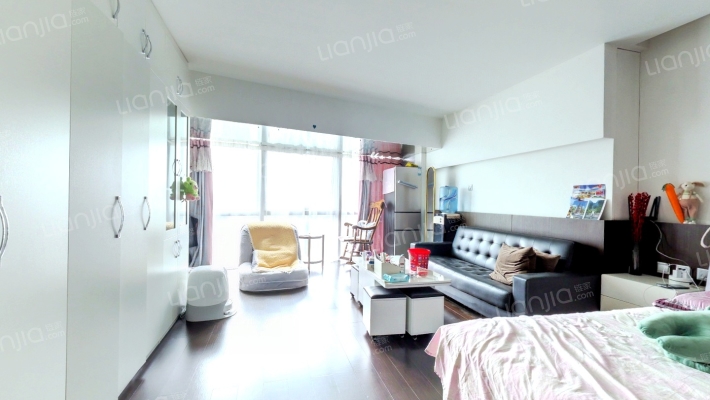 公园1872国际公寓二手房实景图