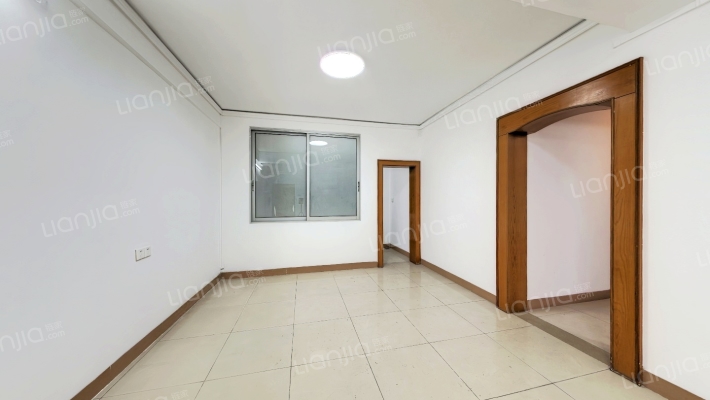 陶瓷大厦二手房实景图