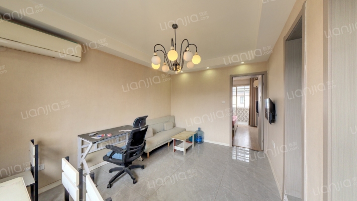 曹张新村第一社区本部二手房实景图