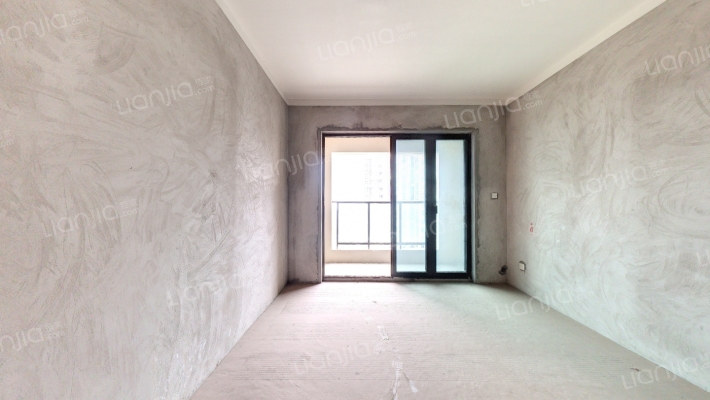 鲁能领秀城4街区北区二手房实景图