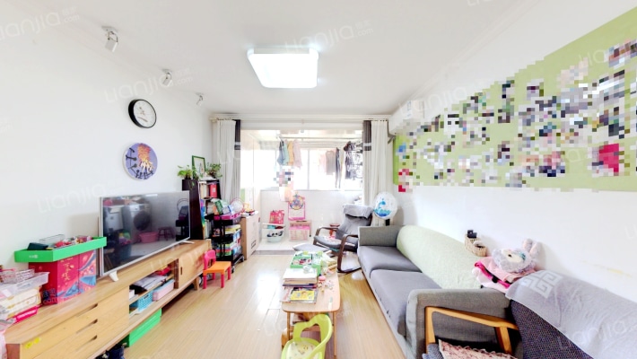 苜蓿新苑二手房实景图