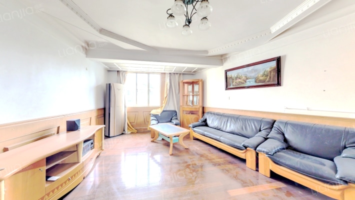 宝山八村二手房实景图