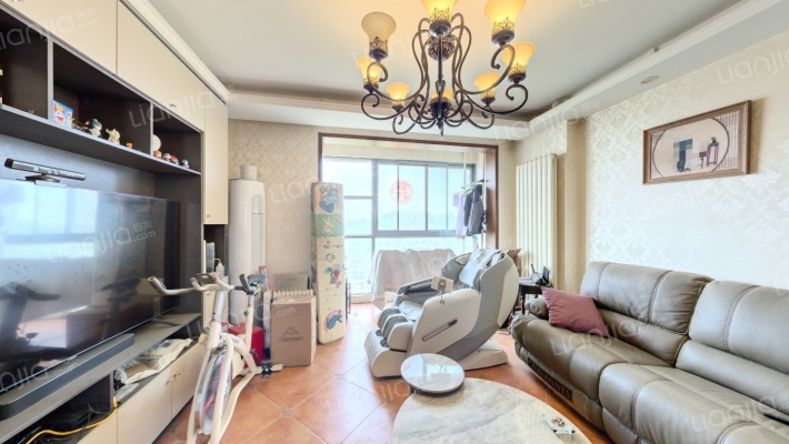 巧克力城二手房实景图