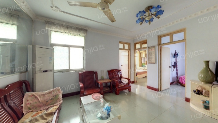 苗圃小区二手房实景图