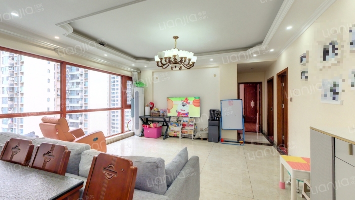 保利城四期中央郡二手房实景图