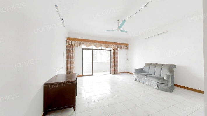 博美荣晖楼二手房实景图